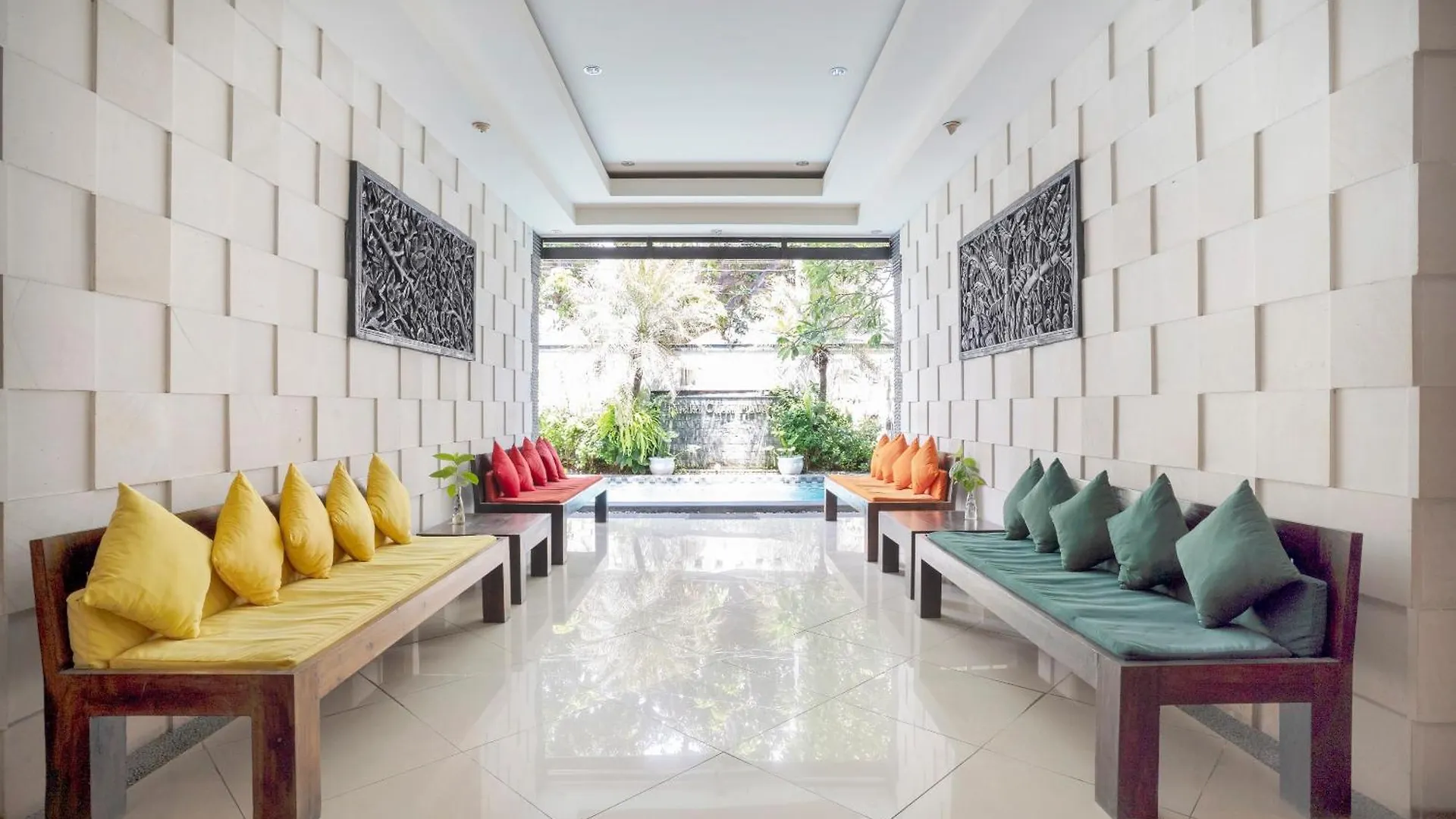Oyo 482 Anika Guest House Kuta  Indonesia