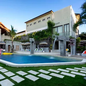 Resort 18 Loft At Kuta, Kuta Lombok